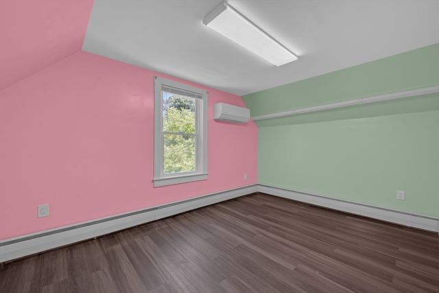 410 Greenwood St, Millbury, MA 01527