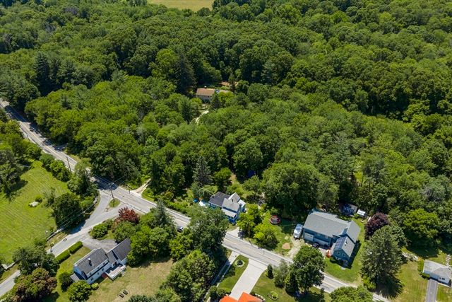 410 Greenwood St, Millbury, MA 01527
