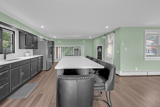 410 Greenwood St, Millbury, MA 01527