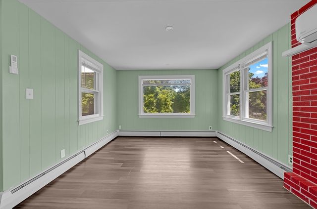 410 Greenwood St, Millbury, MA 01527