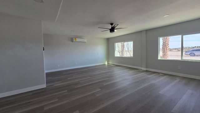 2655 Sea Wind Avenue, Thermal, CA 92274