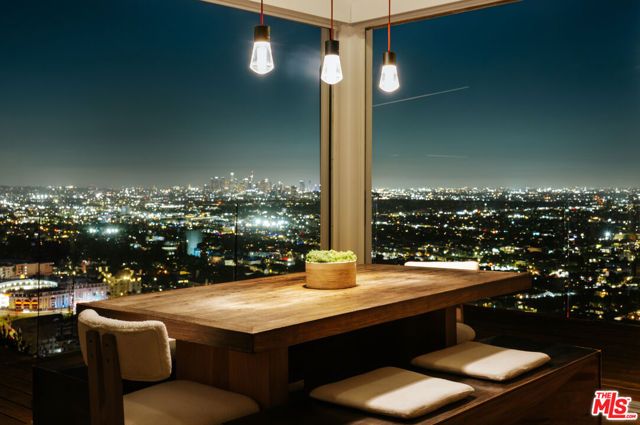 8404 Franklin Avenue, Los Angeles, CA 90069
