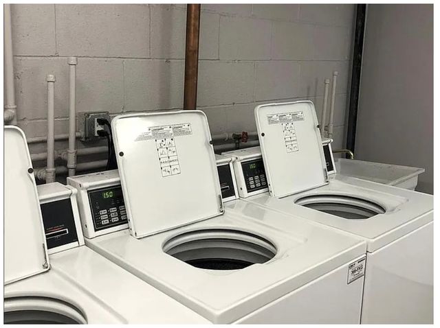 510 W Fullerton Parkway 204, Chicago, IL 60614