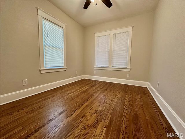 75 E Elm Street, Alton, IL 62002