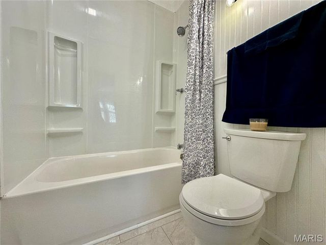 75 E Elm Street, Alton, IL 62002