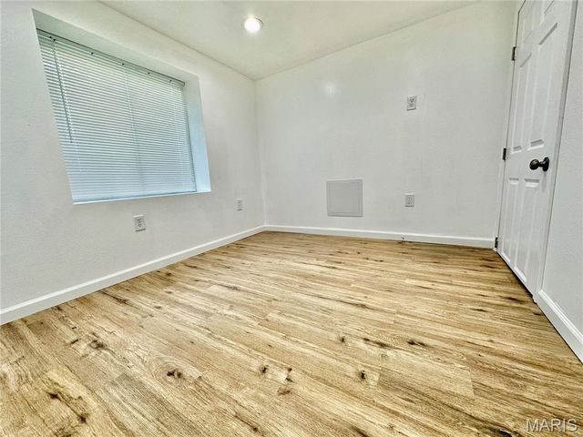 75 E Elm Street, Alton, IL 62002