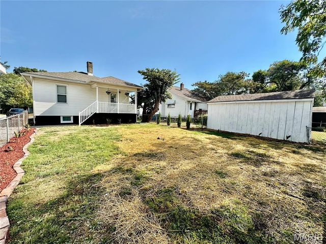 75 E Elm Street, Alton, IL 62002