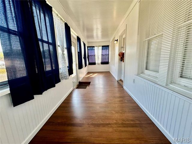 75 E Elm Street, Alton, IL 62002