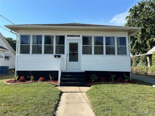 75 E Elm Street, Alton, IL 62002