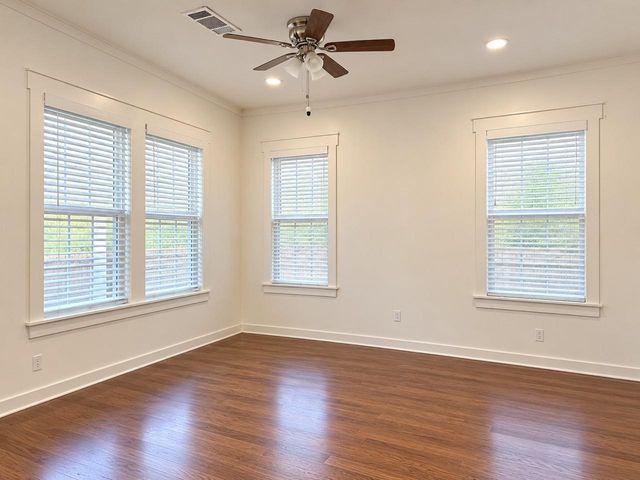 3913 Pease Street, Houston, TX 77003