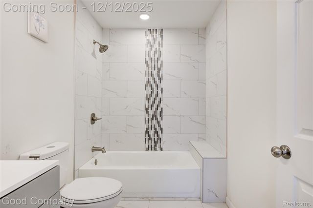 23826 Kate Avenue, Warren, MI 48091