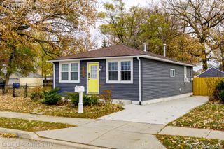 23826 Kate Avenue, Warren, MI 48091