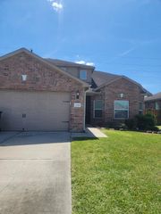 2214 Seabourne Trails Road, Rosenberg, TX 77469