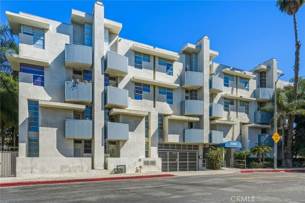 5350 White Oak Avenue 212, Encino, CA 91316