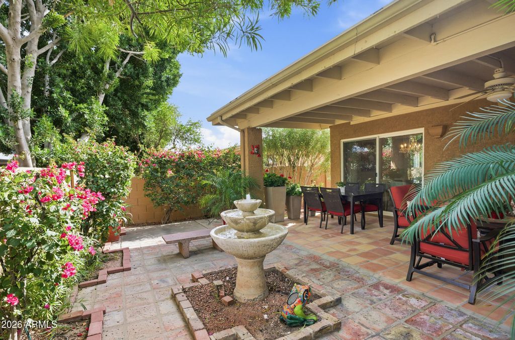 1032 E CLINTON Street, Phoenix, AZ 85020