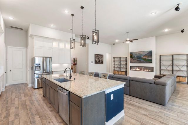 17406 Orchid Falls Lane, Conroe, TX 77302