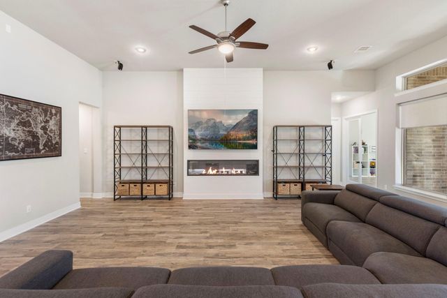 17406 Orchid Falls Lane, Conroe, TX 77302