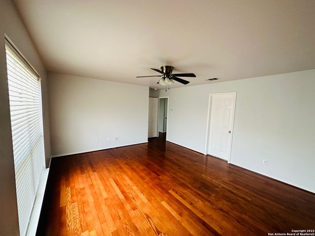 9538 MUSTANG FARM, San Antonio, TX 78254