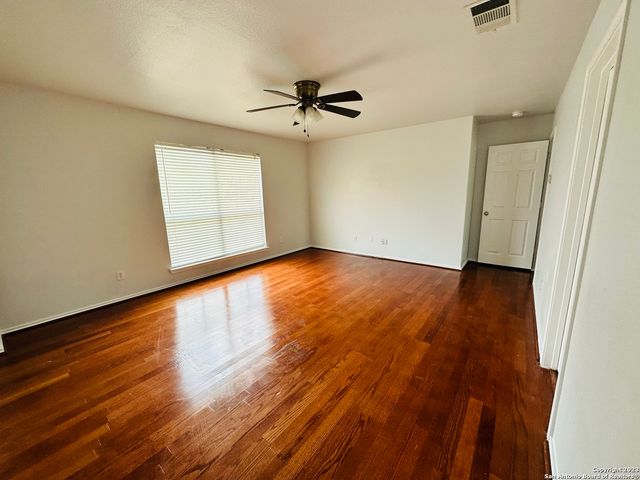 9538 MUSTANG FARM, San Antonio, TX 78254