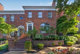 312 N Brentwood Boulevard 3, Clayton, MO 63105