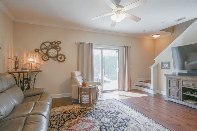 303 Reserve Lane, St Simons Island, GA 31522