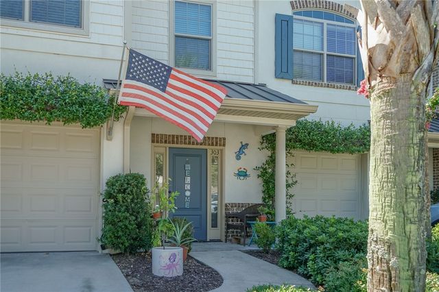 303 Reserve Lane, St Simons Island, GA 31522