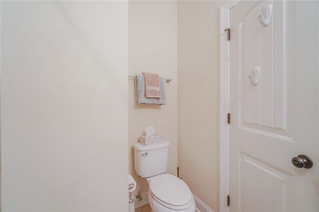 303 Reserve Lane, St Simons Island, GA 31522