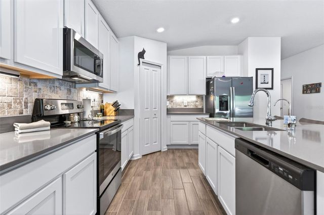 1018 PEACH CREEK DRIVE, Osteen, FL 32764