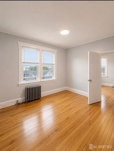 32 Edwin Street 2, Carteret, NJ 07008