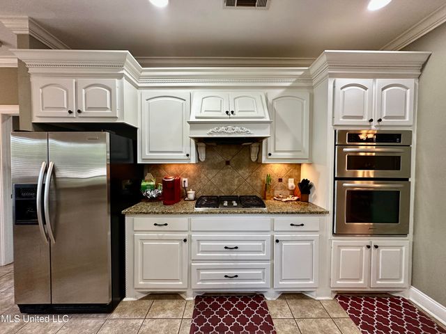 111 Bellemeade Trace, Clinton, MS 39056