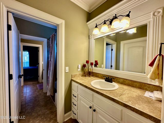 111 Bellemeade Trace, Clinton, MS 39056