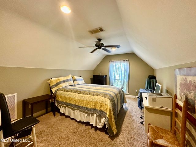111 Bellemeade Trace, Clinton, MS 39056