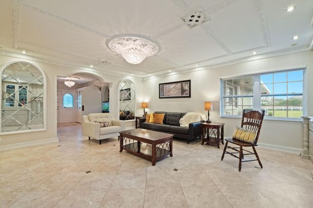 17501 SW 54th Street, Southwest Ranches, FL 33331