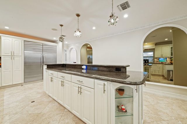 17501 SW 54th Street, Southwest Ranches, FL 33331