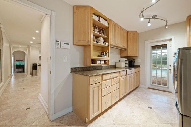 17501 SW 54th Street, Southwest Ranches, FL 33331