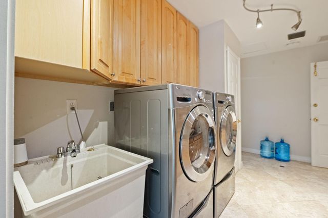 17501 SW 54th Street, Southwest Ranches, FL 33331