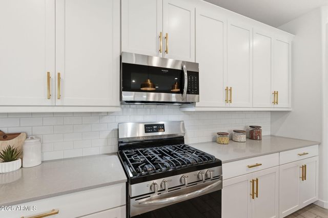 6627 S ABBEY Lane, Gilbert, AZ 85298