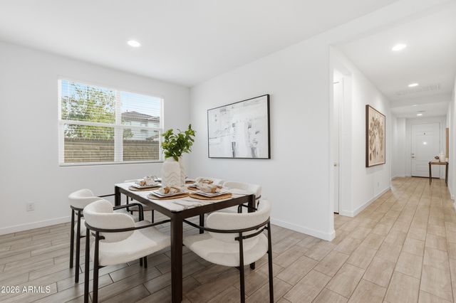 6627 S ABBEY Lane, Gilbert, AZ 85298