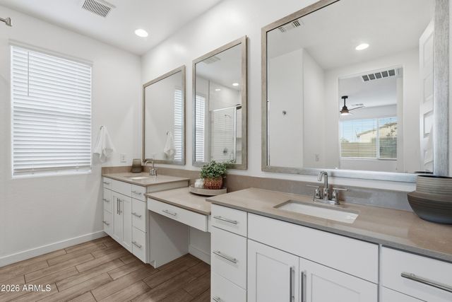 6627 S ABBEY Lane, Gilbert, AZ 85298