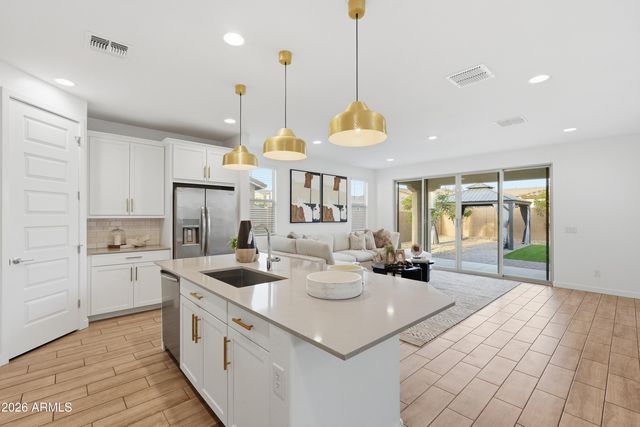 6627 S ABBEY Lane, Gilbert, AZ 85298