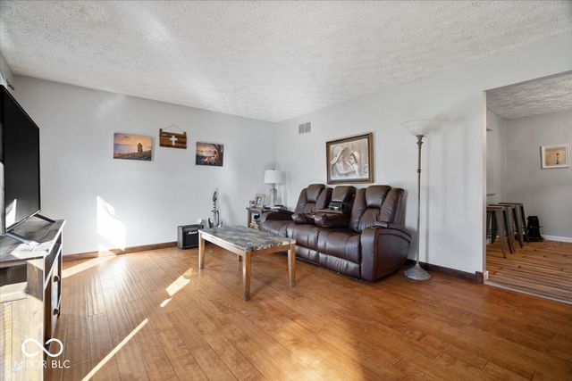 7950 E County Road 300 N, Brownsburg, IN 46112