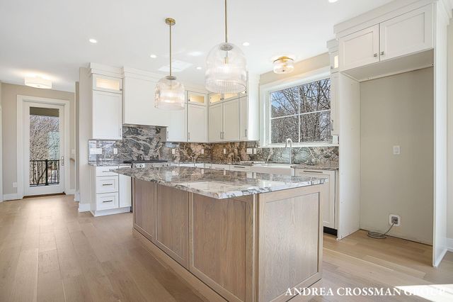 6401 Lakeshore Drive, West Olive, MI 49460