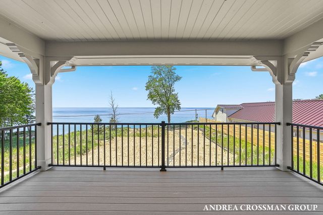 6401 Lakeshore Drive, West Olive, MI 49460