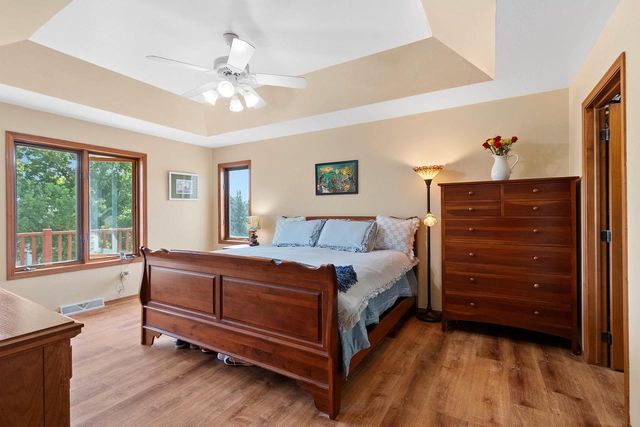 1604 MEADOW WOOD COURT, Green Bay, WI 54313