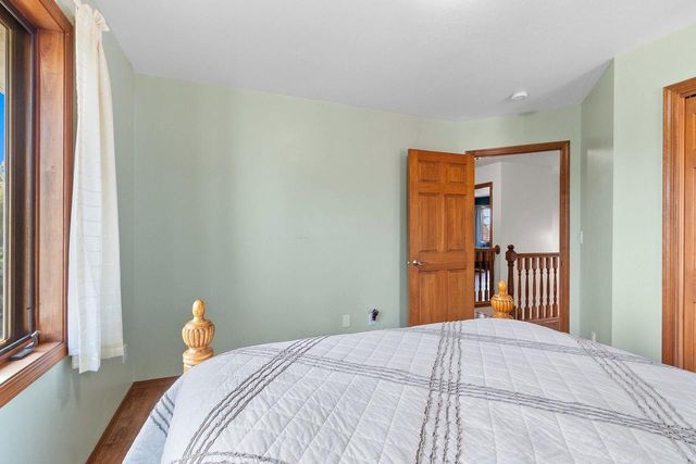 1604 MEADOW WOOD COURT, Green Bay, WI 54313