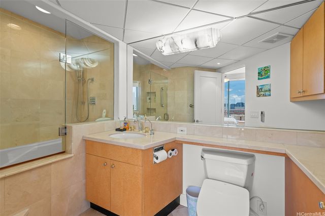 1888 Kalakaua Avenue 3704, Honolulu, HI 96815