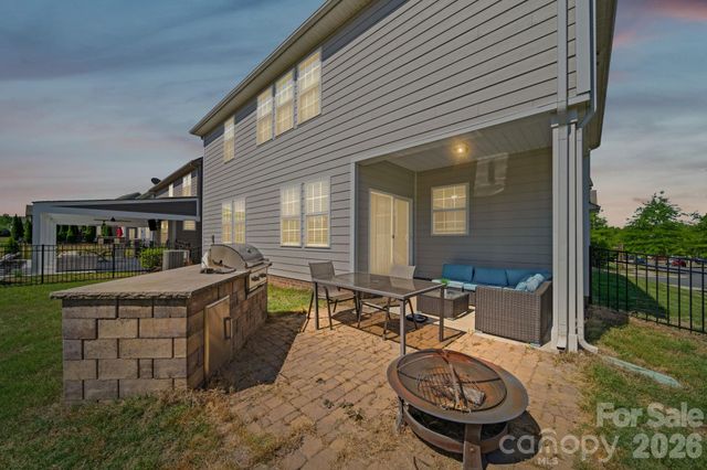 7066 Hamilton Mill Drive, Waxhaw, NC 28173