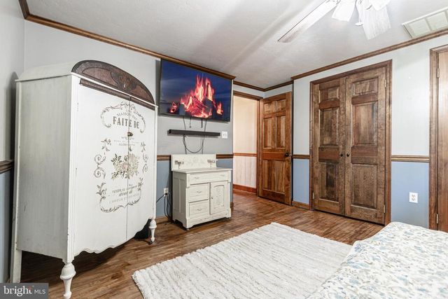 7666 LINCOLN HWY, Abbottstown, PA 17301