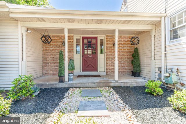 7666 LINCOLN HWY, Abbottstown, PA 17301