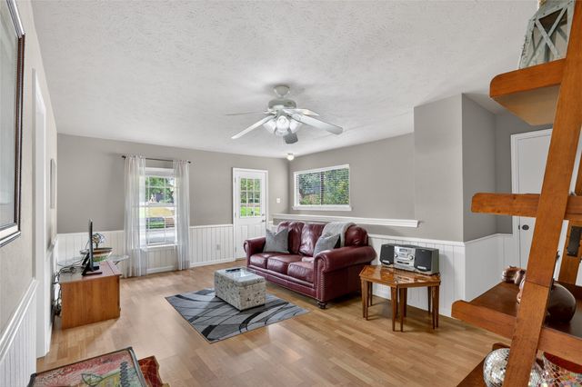 8261 Club Meadows Drive, Dallas, TX 75243